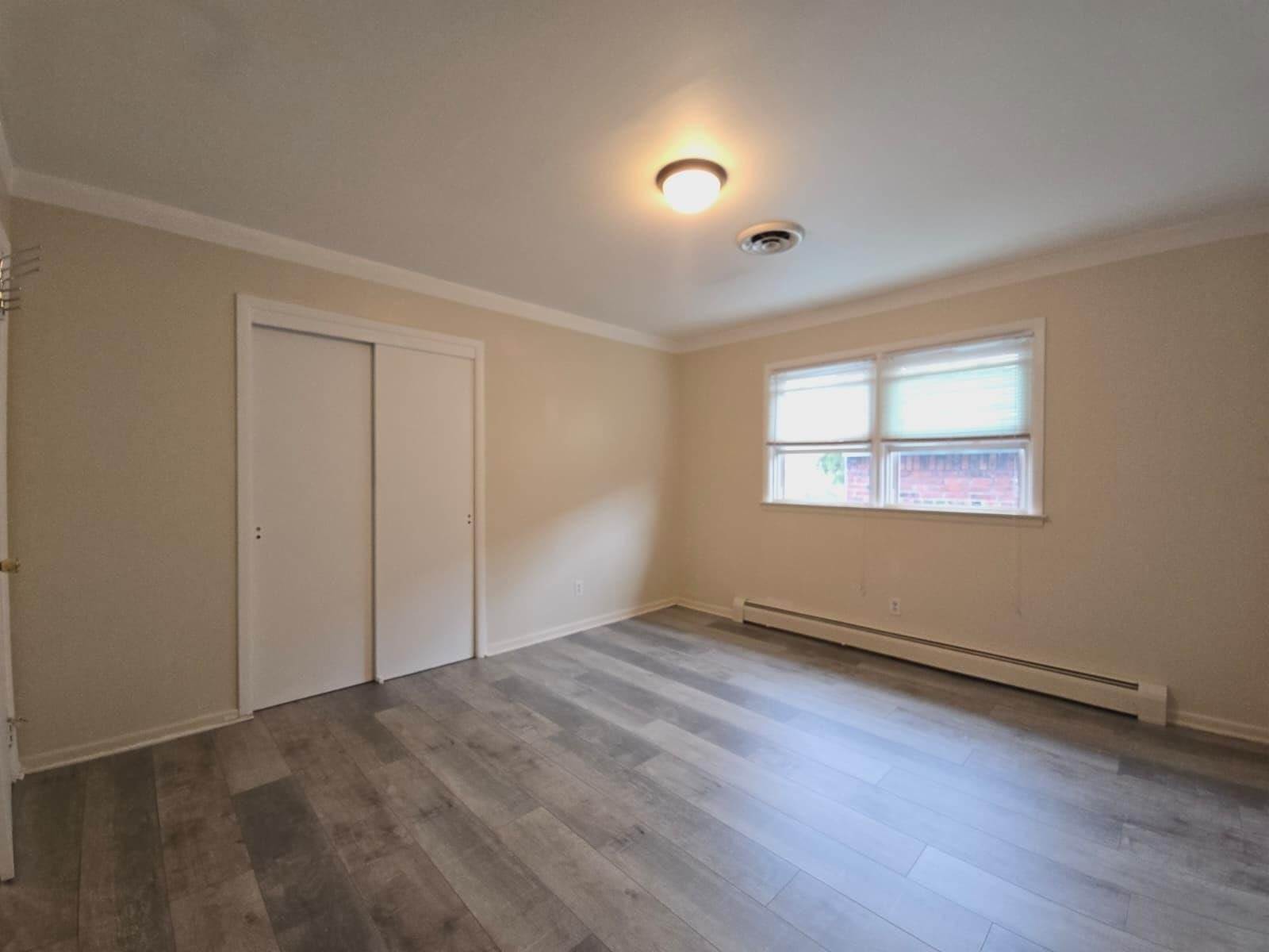 1000 Avenue C, Bayonne, NJ 07002