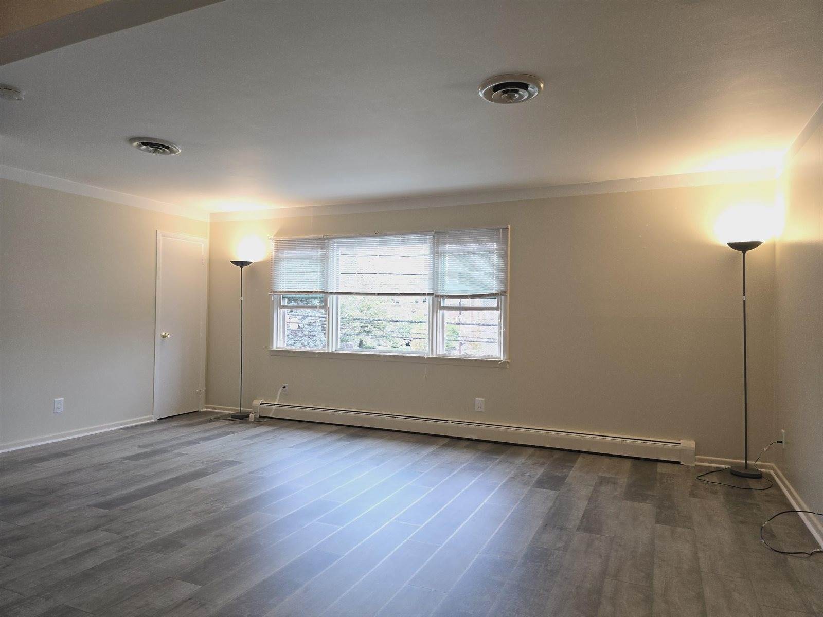 1000 Avenue C, Bayonne, NJ 07002