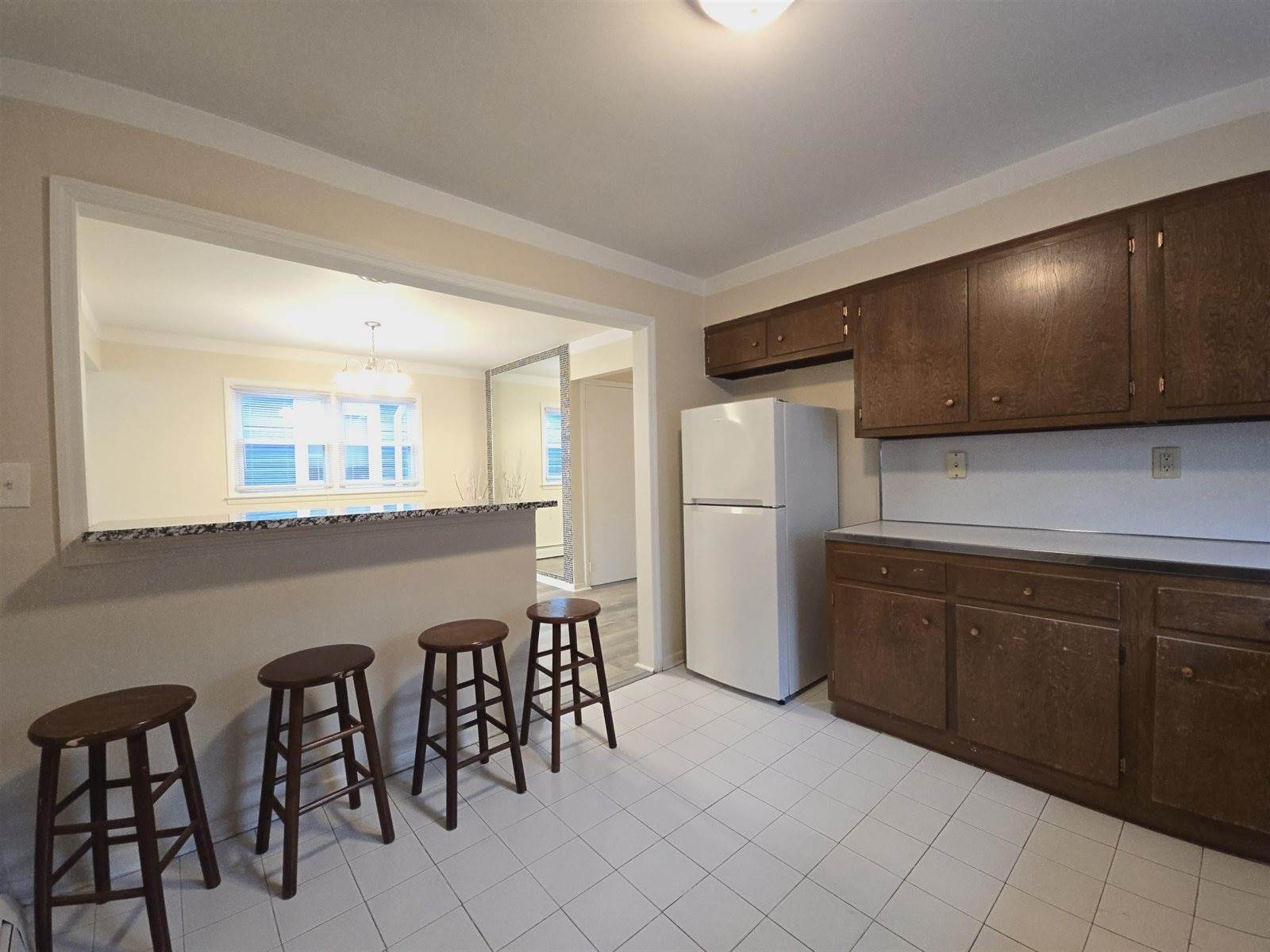 1000 Avenue C, Bayonne, NJ 07002