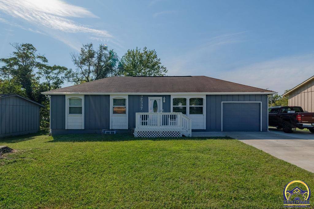 2337 SE Adams St, Topeka, KS 66605