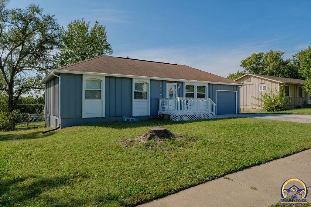 2337 SE Adams St, Topeka, KS 66605