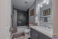 2337 SE Adams St, Topeka, KS 66605