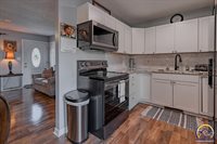 2337 SE Adams St, Topeka, KS 66605