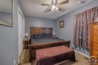 2337 SE Adams St, Topeka, KS 66605