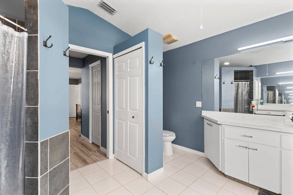 8335 Drolet Avenue, North Port, FL 34291