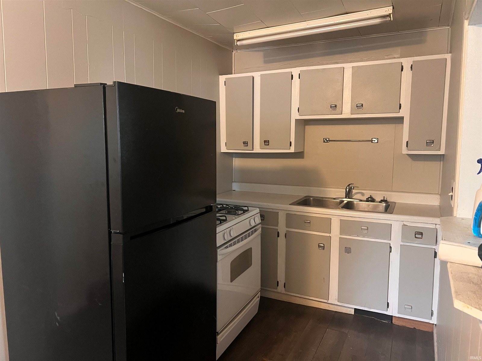 1901 W Riggin Road, Muncie, IN 47304