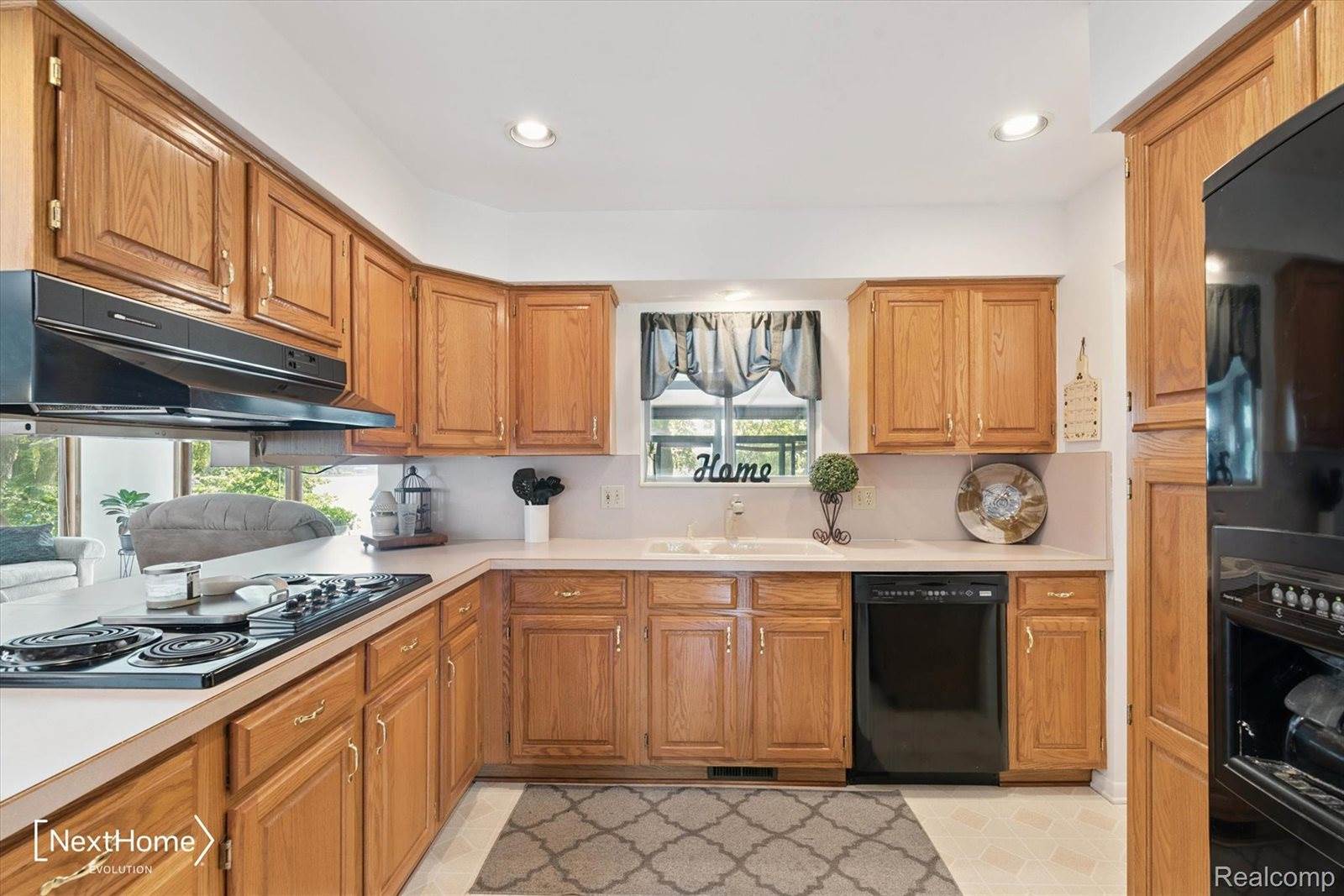 99 Potter Drive, BellevilleCity_Wayne, MI 48111