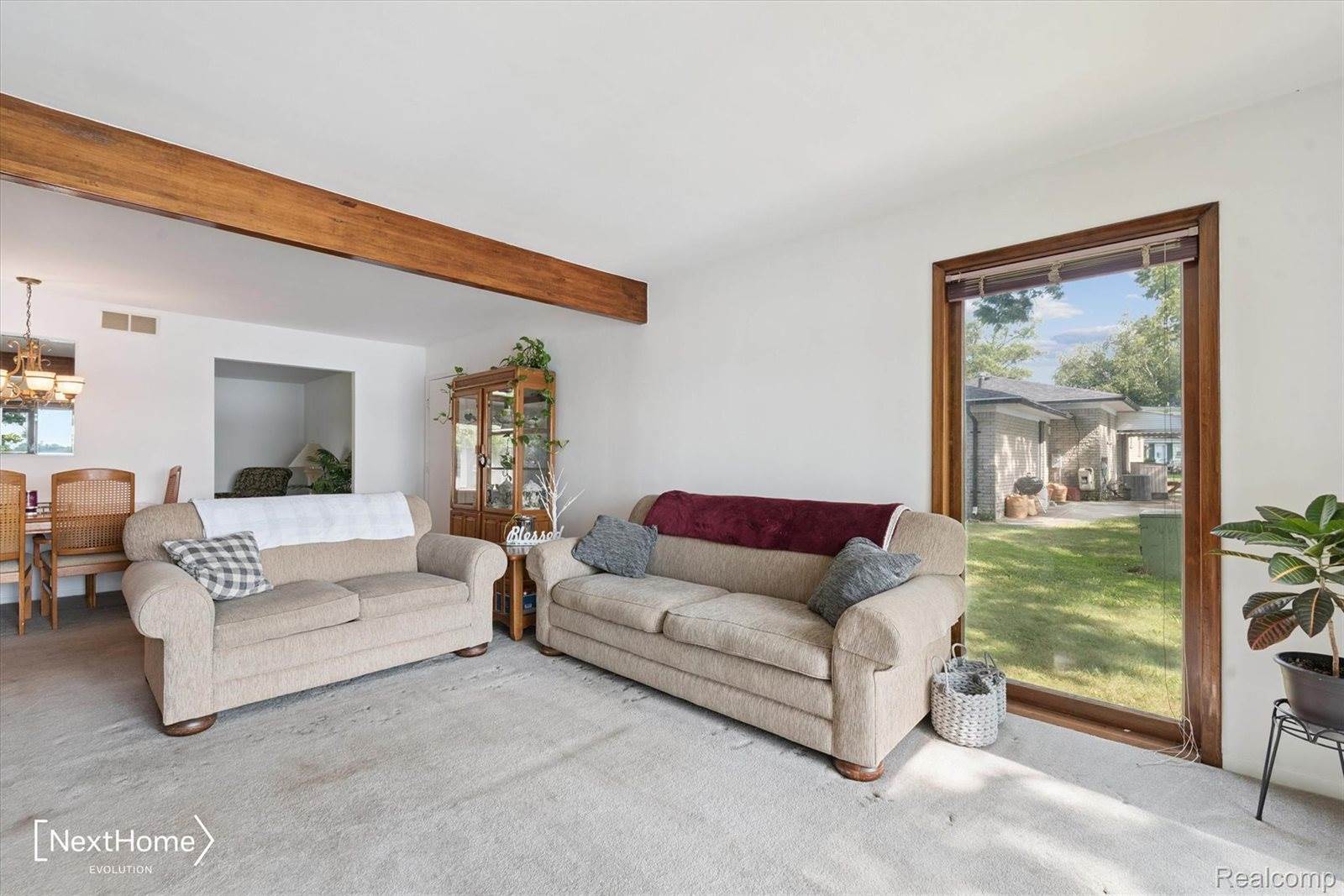 99 Potter Drive, BellevilleCity_Wayne, MI 48111