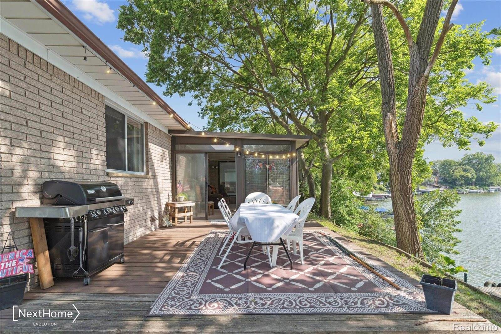 99 Potter Drive, BellevilleCity_Wayne, MI 48111