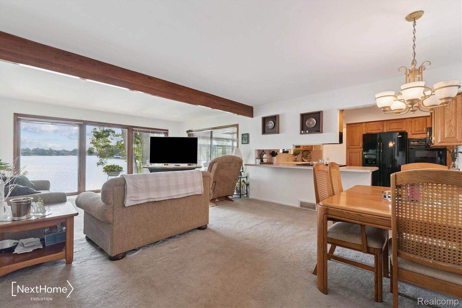 99 Potter Drive, BellevilleCity_Wayne, MI 48111