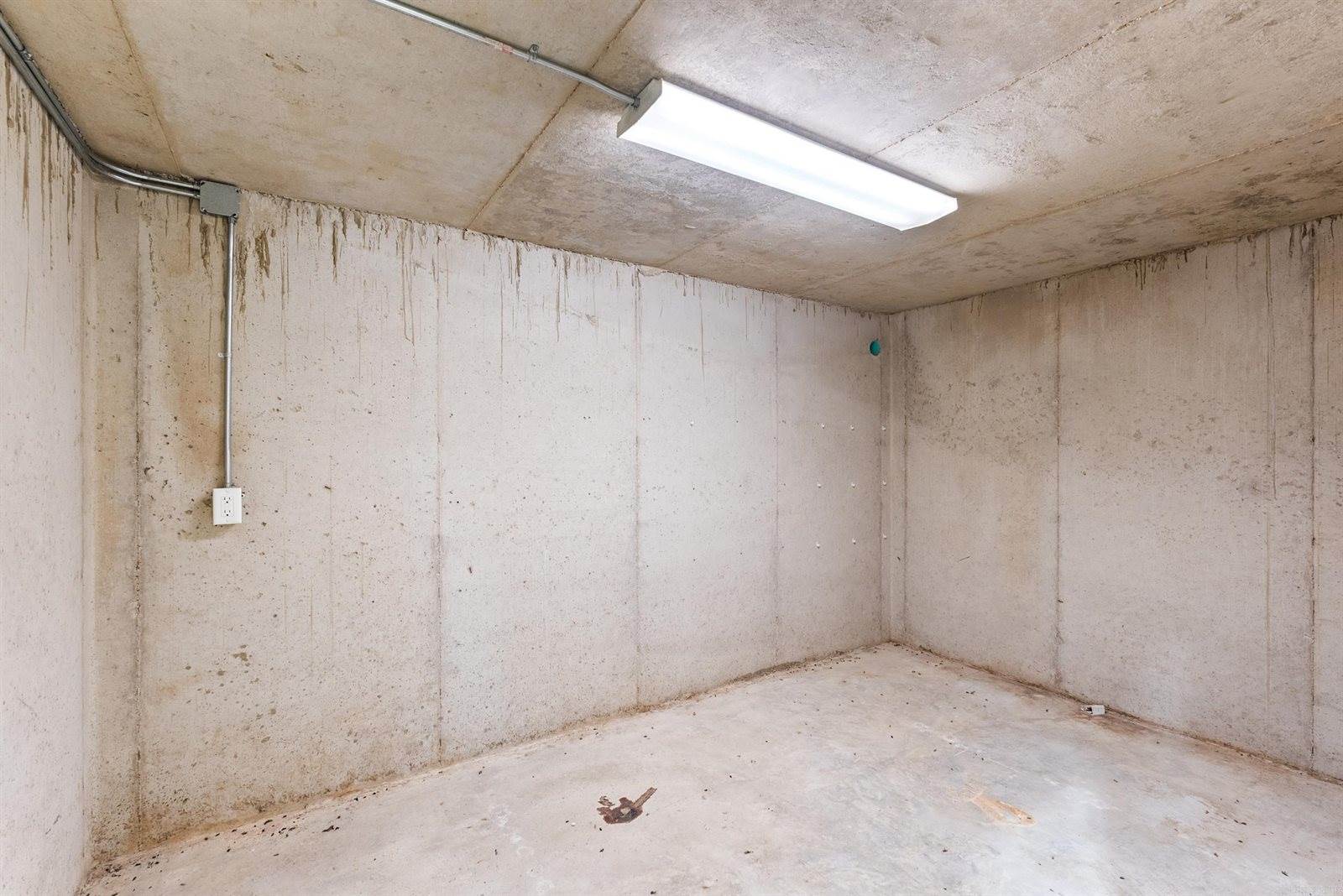 100 Plantation Ln, Batesville, AR 72501