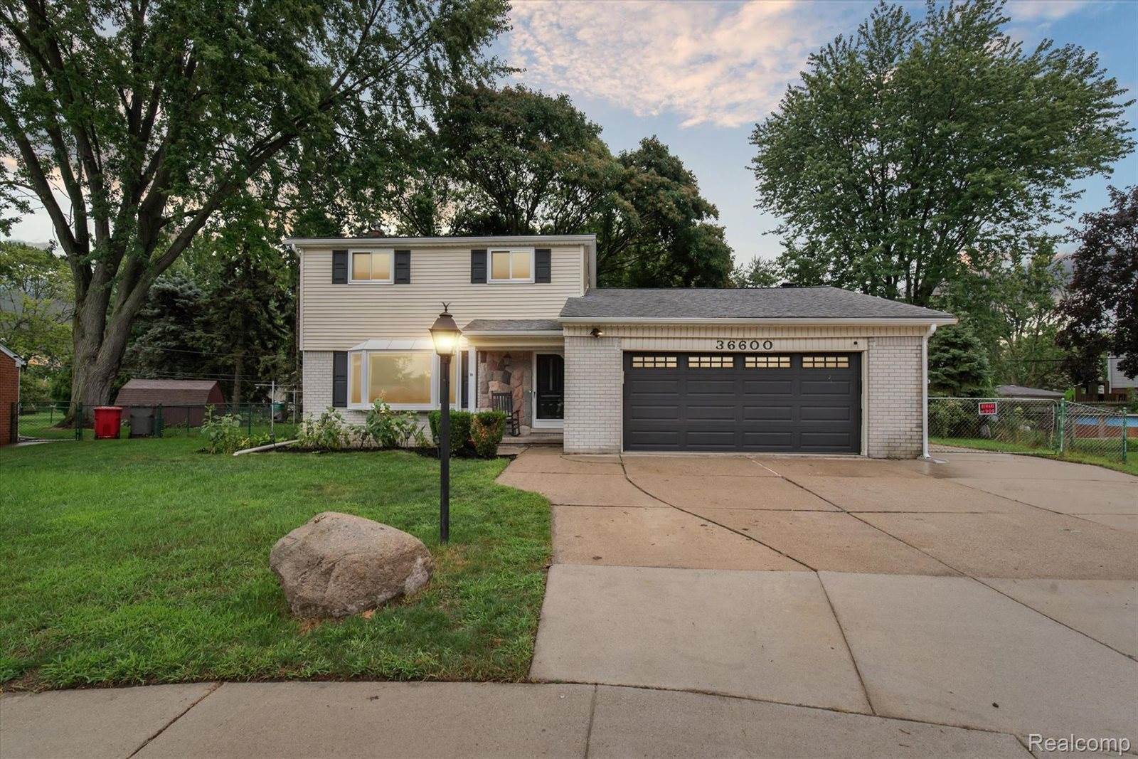 36600 Tessens Drive, ClintonCharterTownship_Macomb, MI 48035