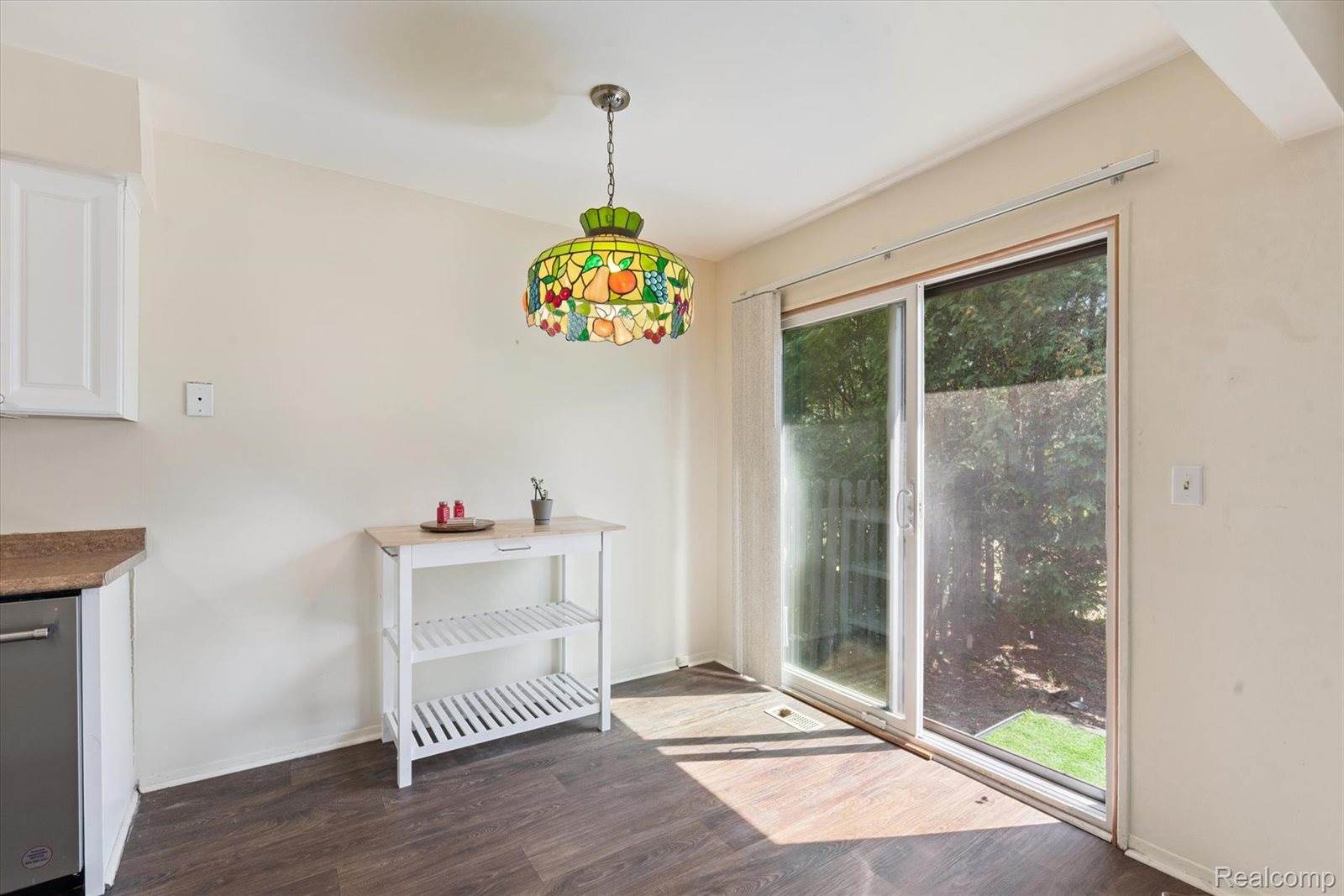 8346 Lakeview Drive, SuperiorCharterTownship_Washtenaw, MI 48198