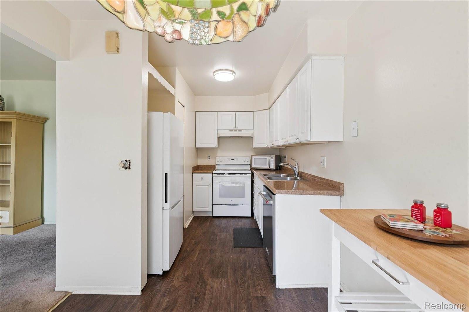 8346 Lakeview Drive, SuperiorCharterTownship_Washtenaw, MI 48198