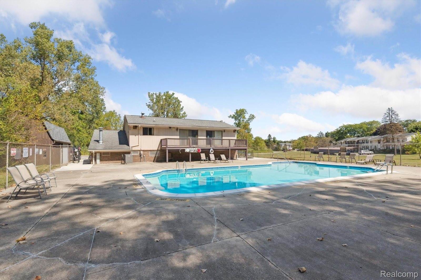 8346 Lakeview Drive, SuperiorCharterTownship_Washtenaw, MI 48198