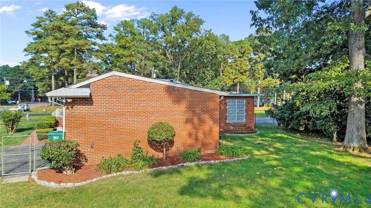 1635 Forest Glen Road, Henrico County, VA 23228