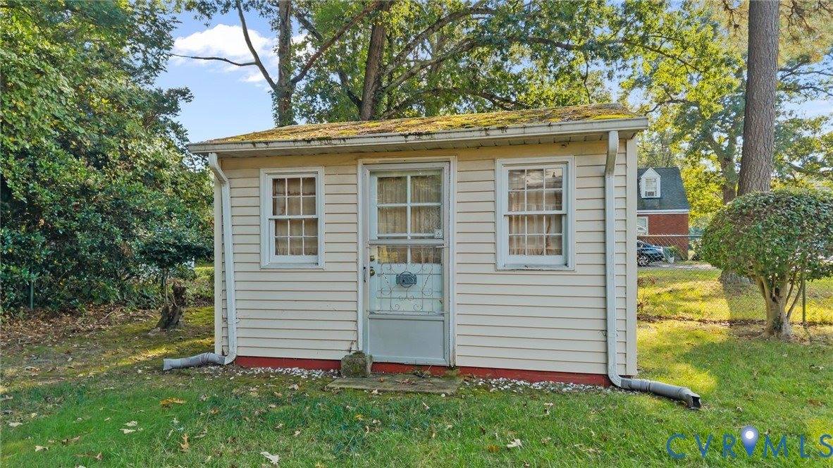 1635 Forest Glen Road, Henrico County, VA 23228