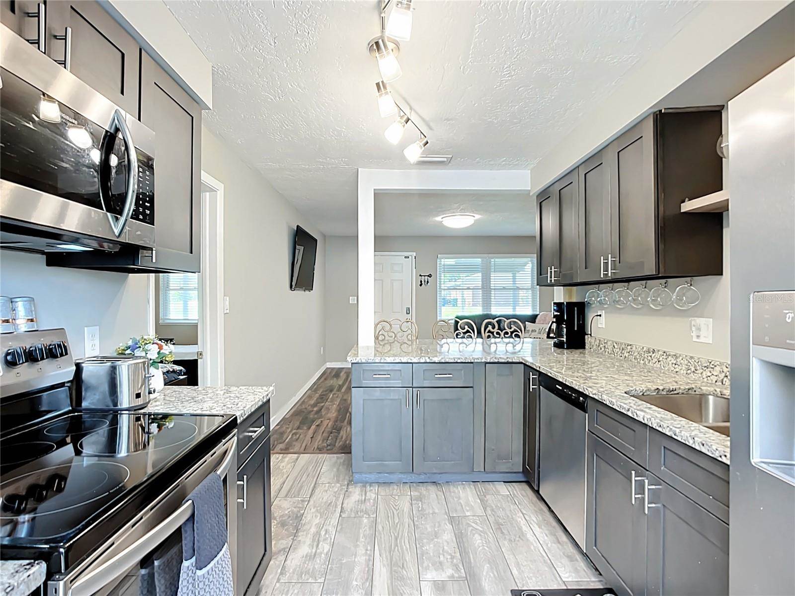 4547 Busti Drive, Sarasota, FL 34232