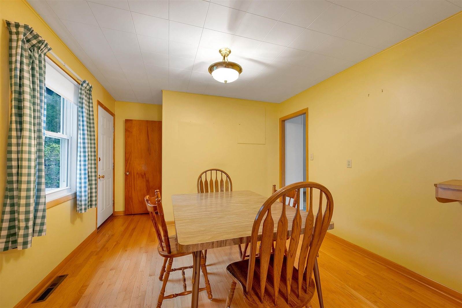 612 Craig Avenue, Green Bay, WI 54301