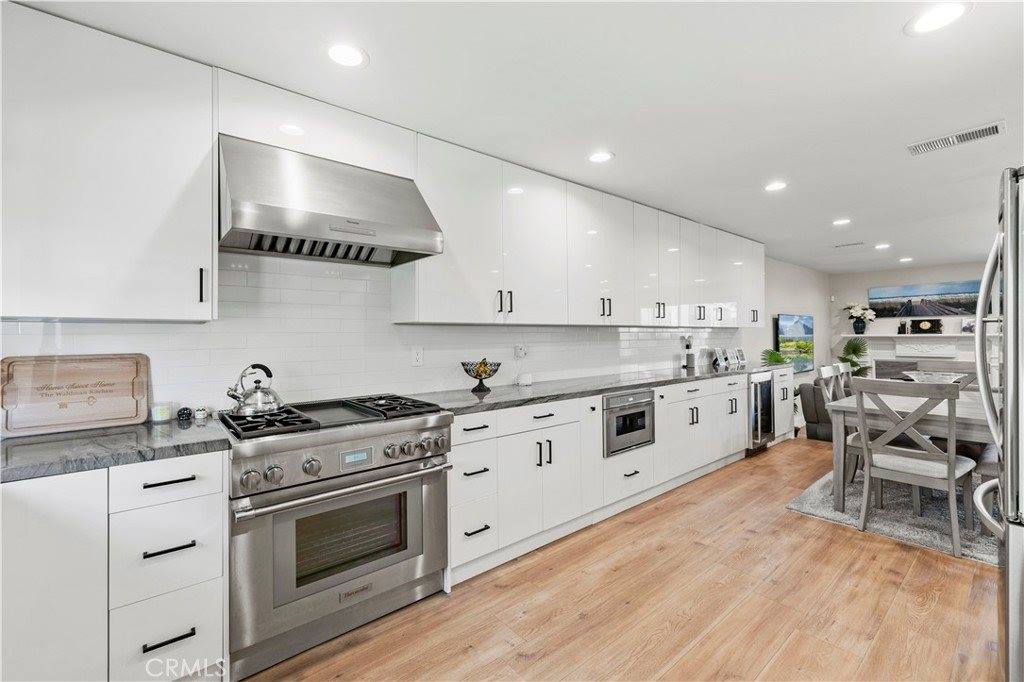 5602 Las Virgenes Road, Calabasas, CA 91302