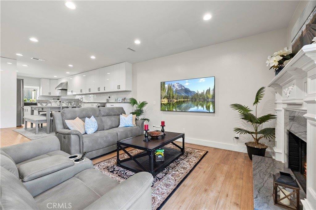 5602 Las Virgenes Road, Calabasas, CA 91302