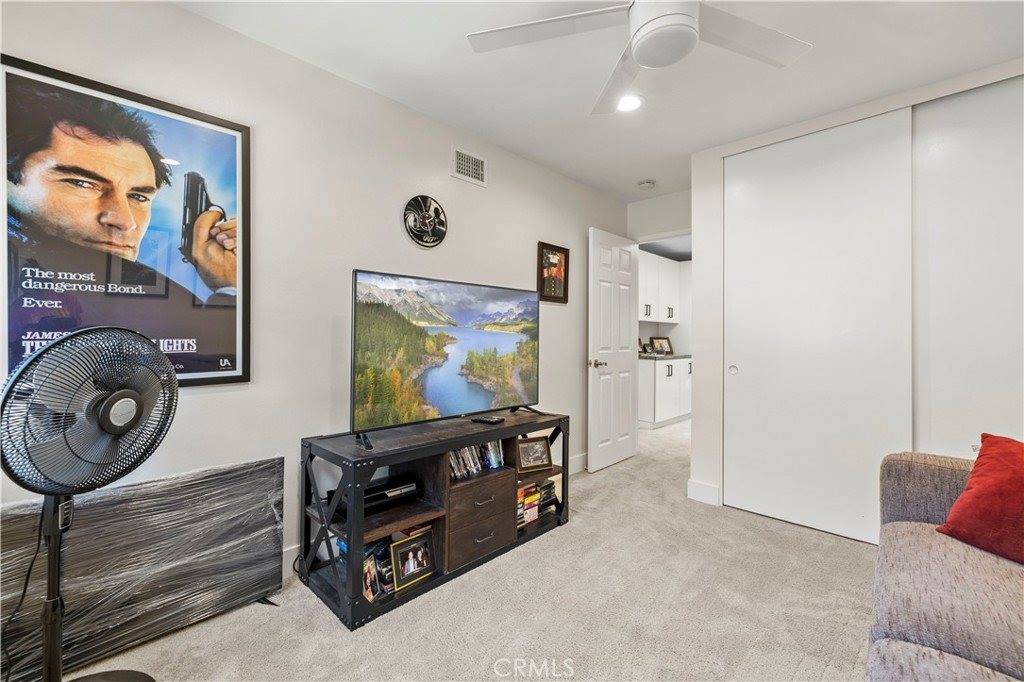 5602 Las Virgenes Road, Calabasas, CA 91302