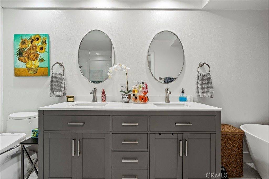 5602 Las Virgenes Road, Calabasas, CA 91302
