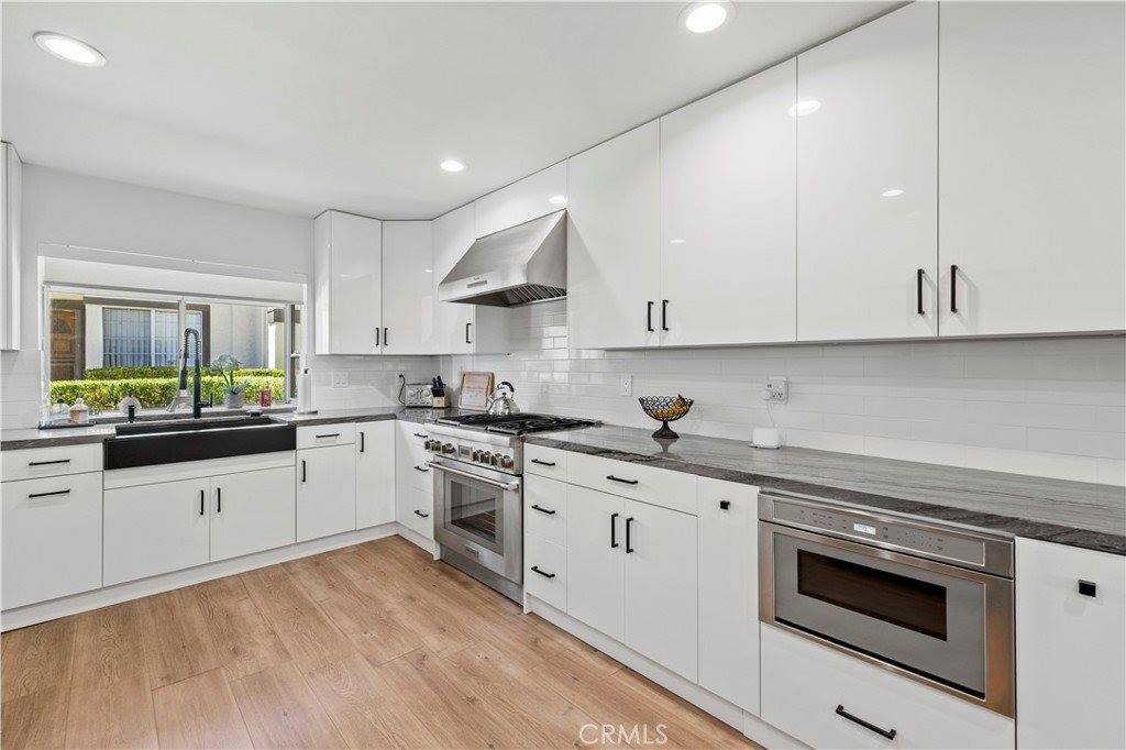 5602 Las Virgenes Road, Calabasas, CA 91302