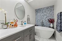5602 Las Virgenes Road, Calabasas, CA 91302
