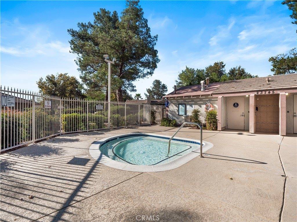 25995 Pueblo Drive, Valencia, CA 91355