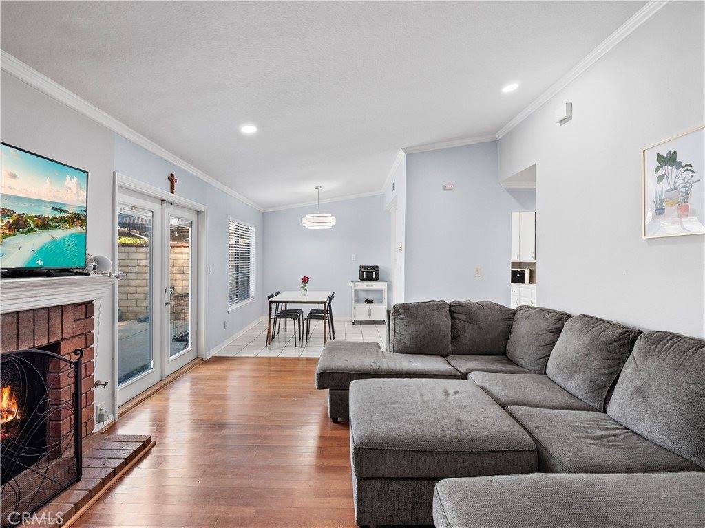 25995 Pueblo Drive, Valencia, CA 91355