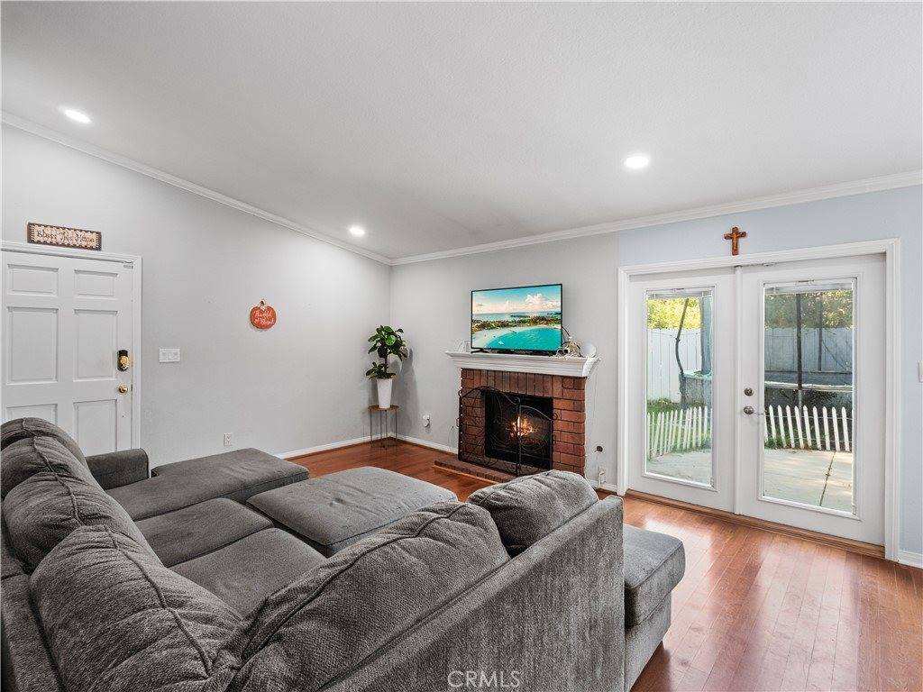 25995 Pueblo Drive, Valencia, CA 91355