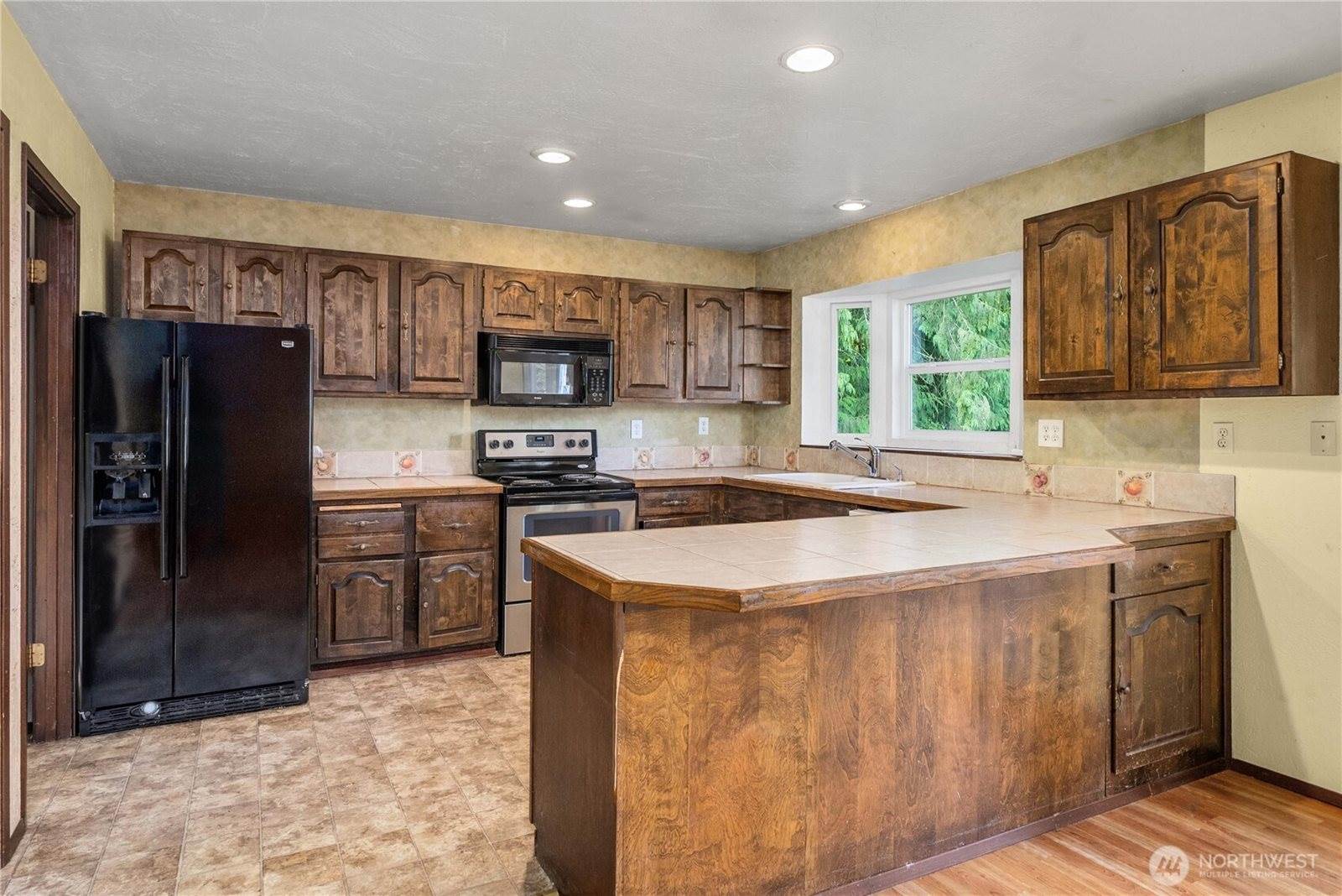 16416 Dogwood Lane, Arlington, WA 98223