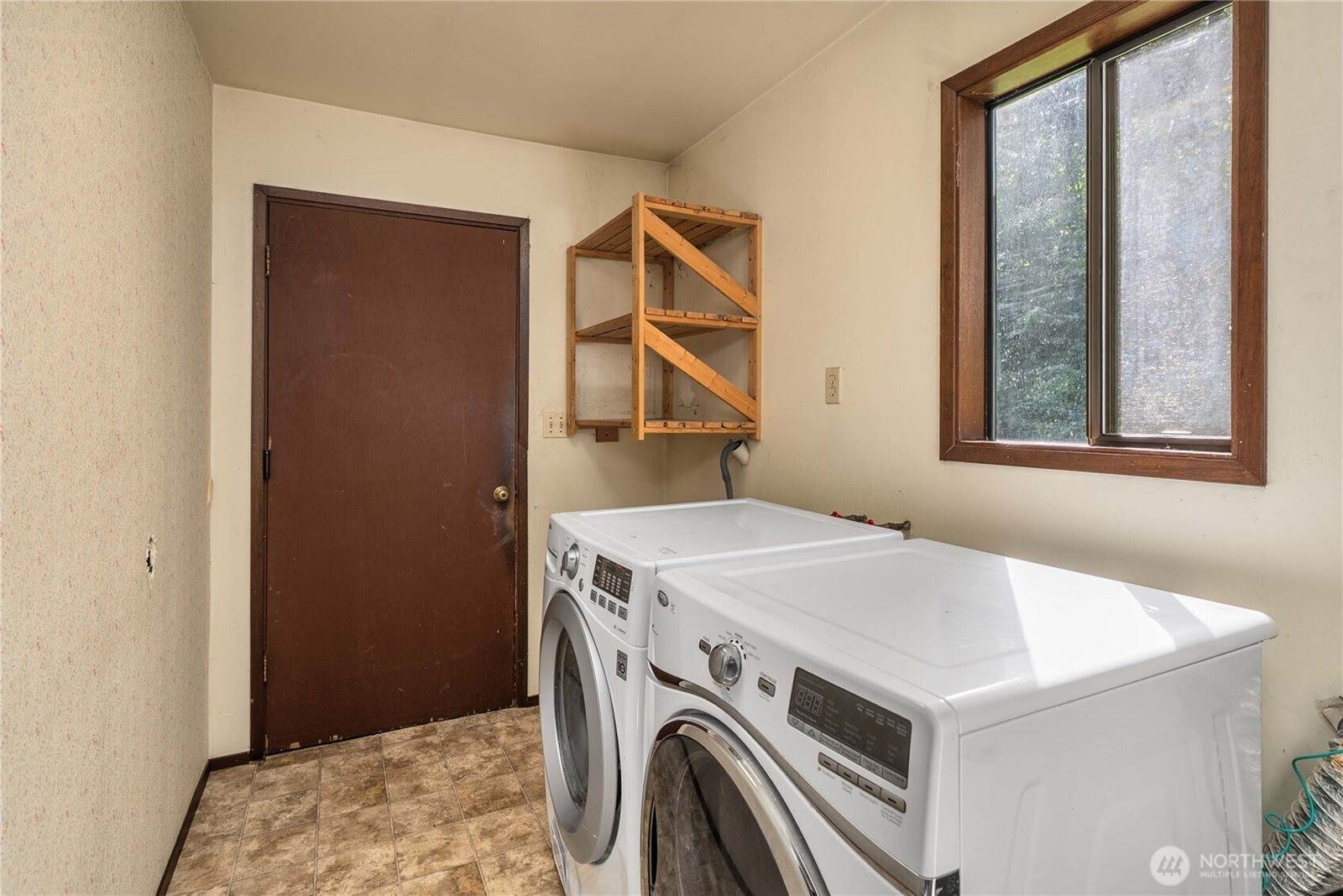 16416 Dogwood Lane, Arlington, WA 98223