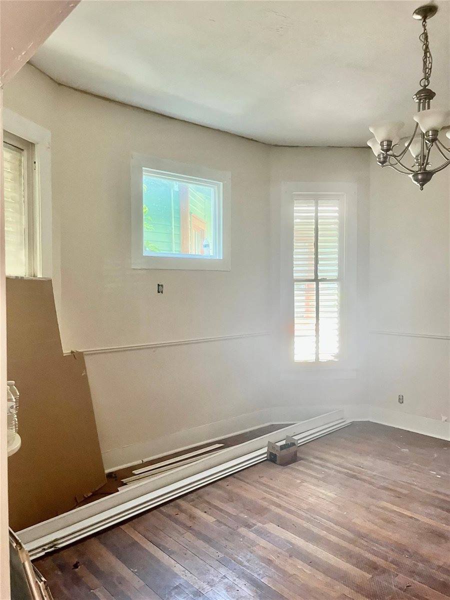 2716 Avenue P 1/2, Galveston, TX 77550