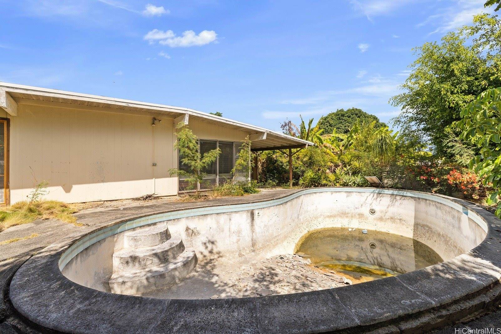 1104 Mokapu Boulevard, Kailua, HI 96734