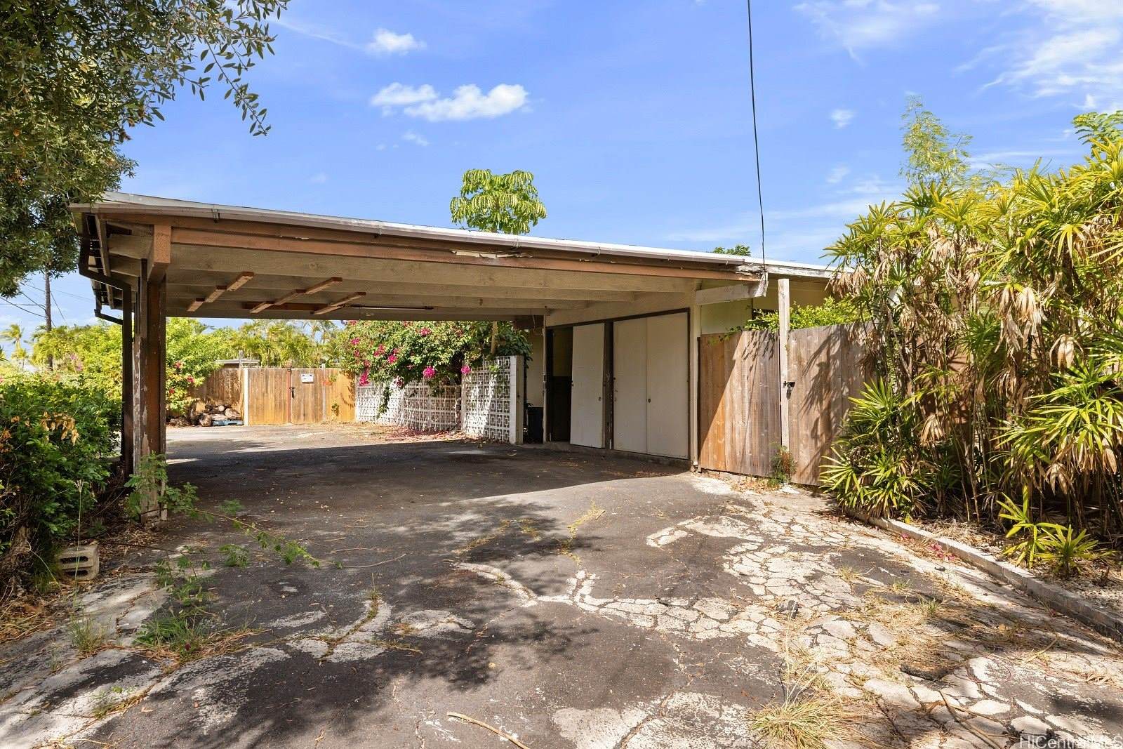 1104 Mokapu Boulevard, Kailua, HI 96734