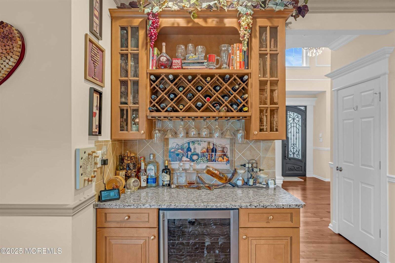 7 Whispering Grove Boulevard, Jackson, NJ 08527