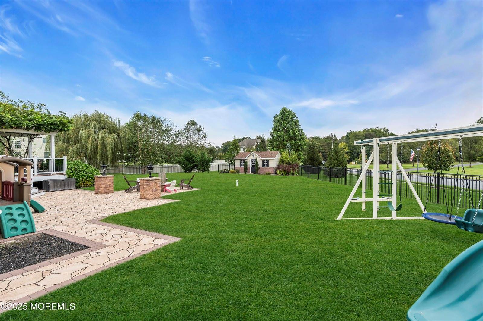 7 Whispering Grove Boulevard, Jackson, NJ 08527