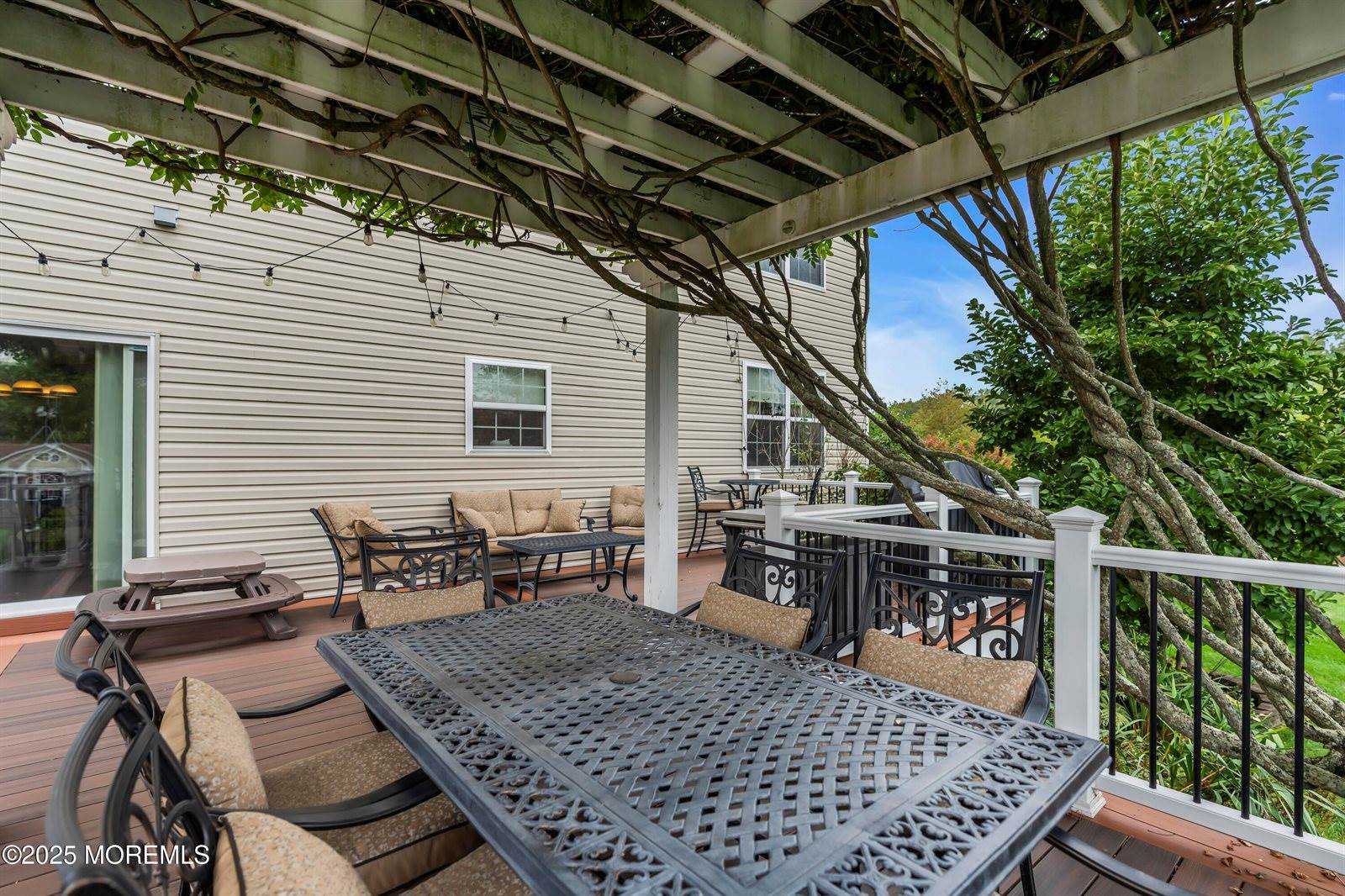 7 Whispering Grove Boulevard, Jackson, NJ 08527