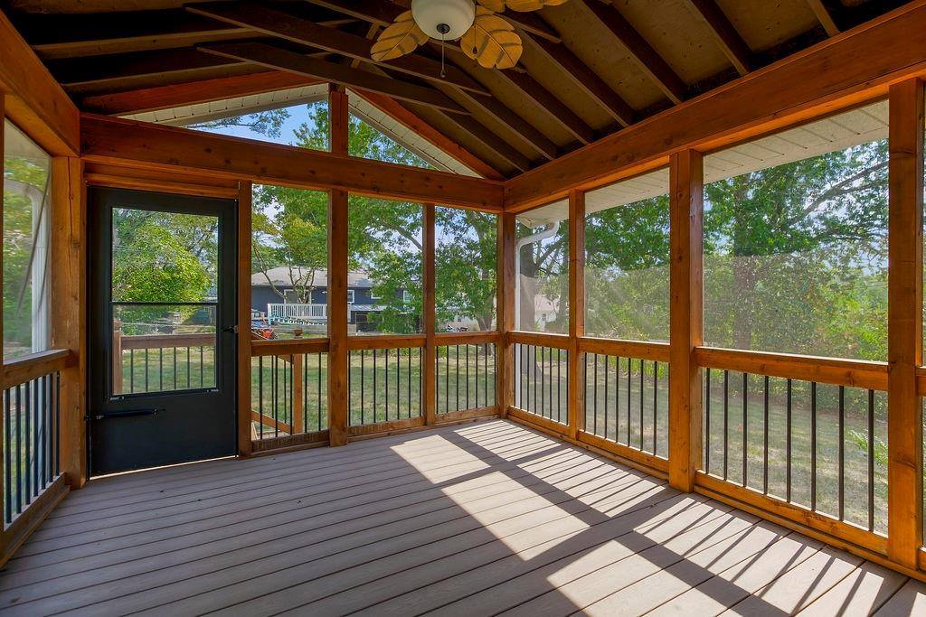 10701 Indiana Avenue, Kansas City, MO 64137