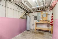 10701 Indiana Avenue, Kansas City, MO 64137