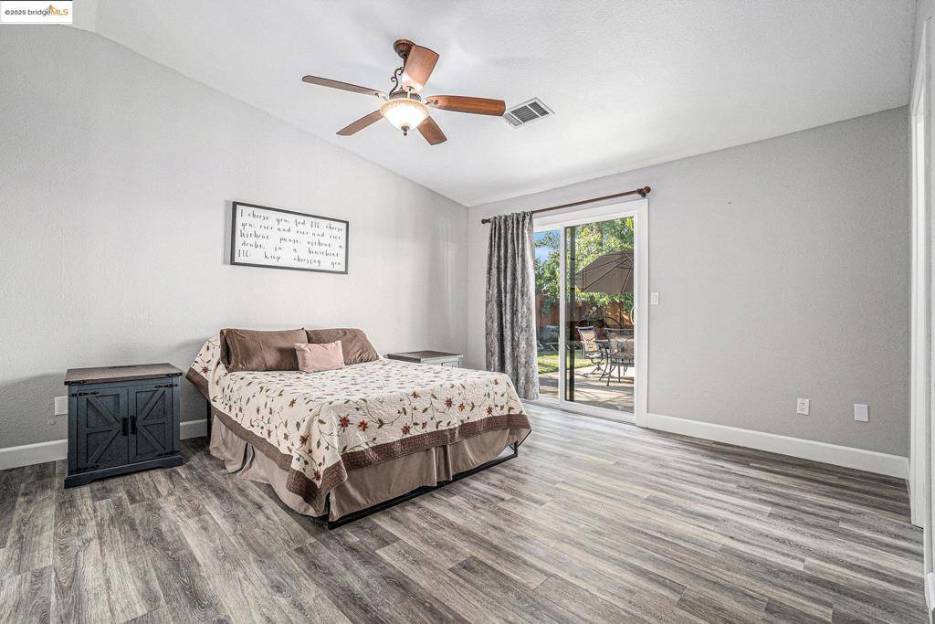 80 Mandeville Ct, Oakley, CA 94561