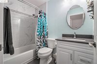 80 Mandeville Ct, Oakley, CA 94561