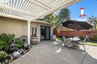 80 Mandeville Ct, Oakley, CA 94561
