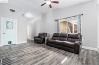 80 Mandeville Ct, Oakley, CA 94561