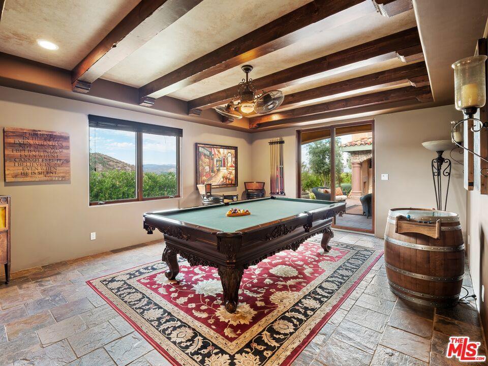 27023 Rolling Hills Avenue, Canyon Country, CA 91387