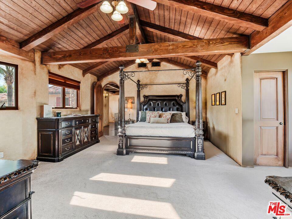 27023 Rolling Hills Avenue, Canyon Country, CA 91387