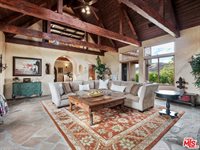 27023 Rolling Hills Avenue, Canyon Country, CA 91387