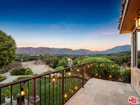 27023 Rolling Hills Avenue, Canyon Country, CA 91387